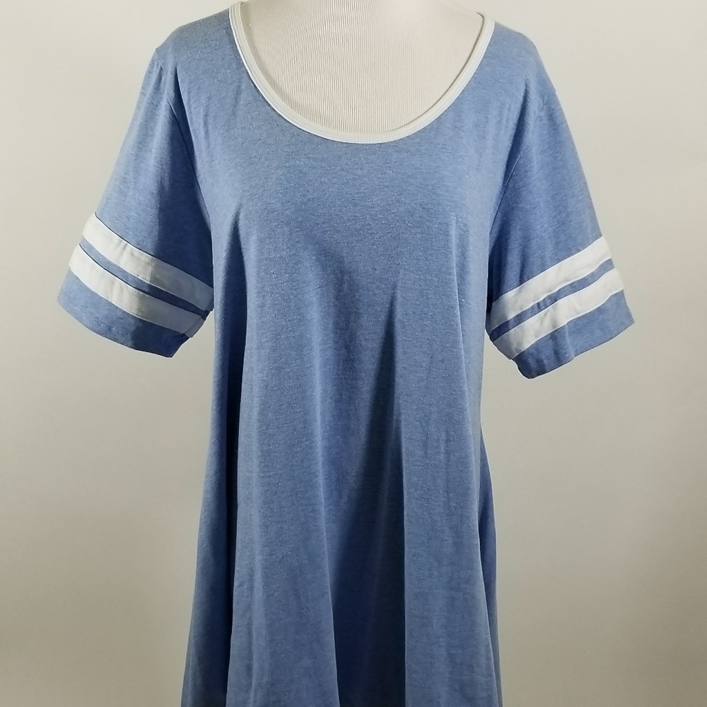 LuLaRoe Simply Comfortable Heather Blue Shirt XL
